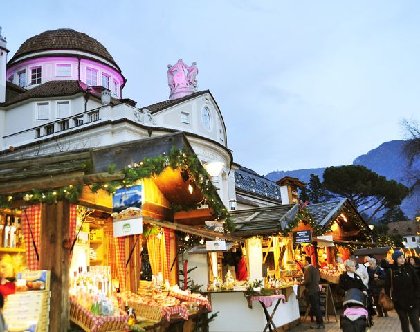 Weihnachtsmarkt Meran Südtirol Hotel Hafling