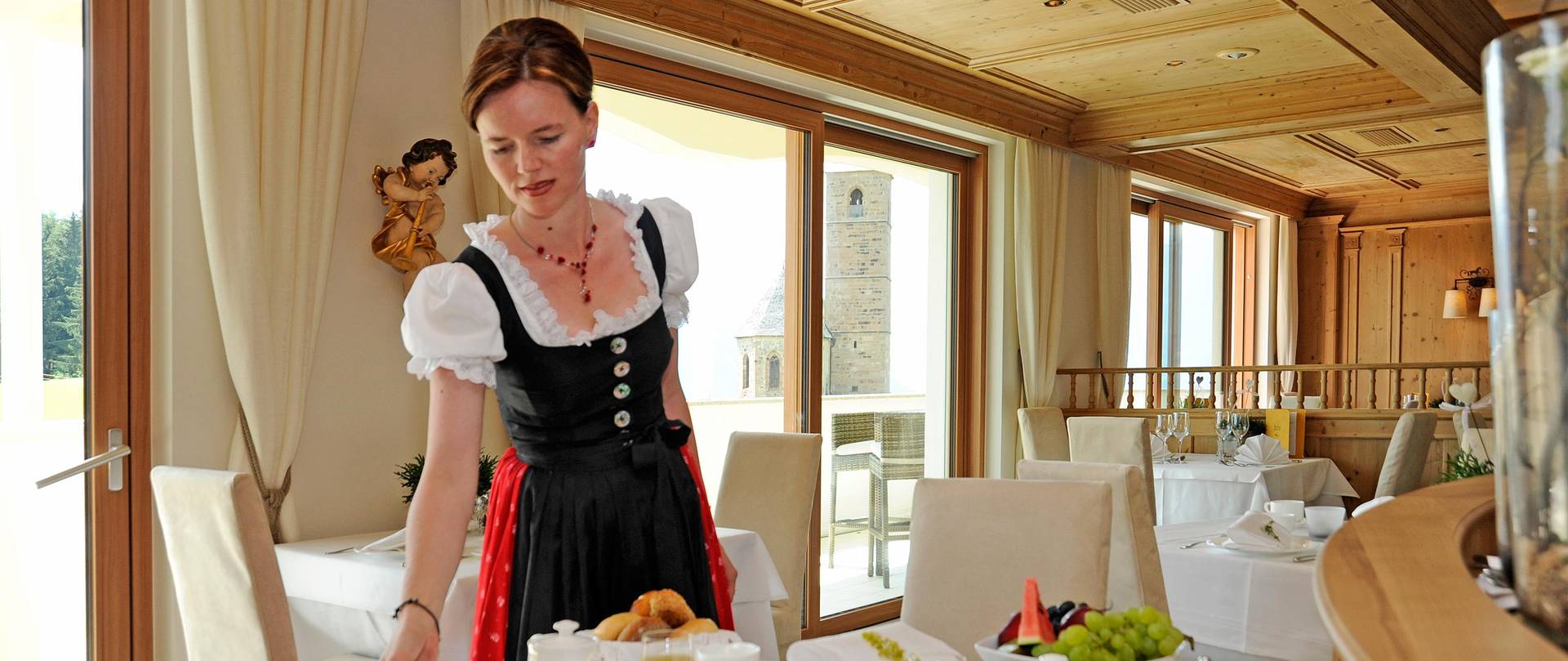 South Tyrolean hospitality Hotel Sulfner Hafling