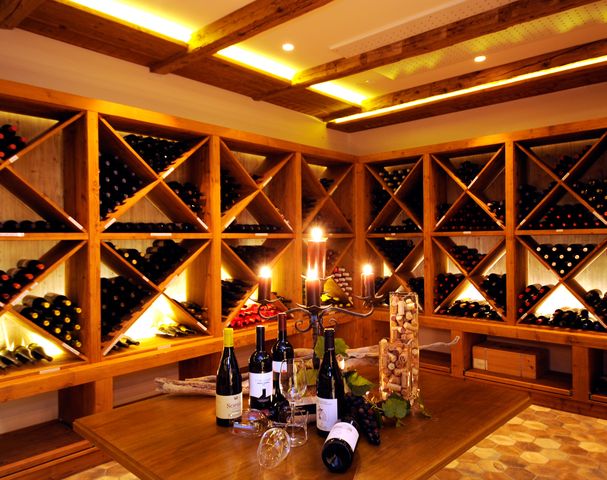 Wine cellar 4 Star Hotel Sulfner Hafling