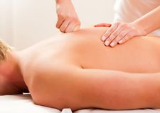 Massaggio vital schiena Hotel Avelengo Alto Adige